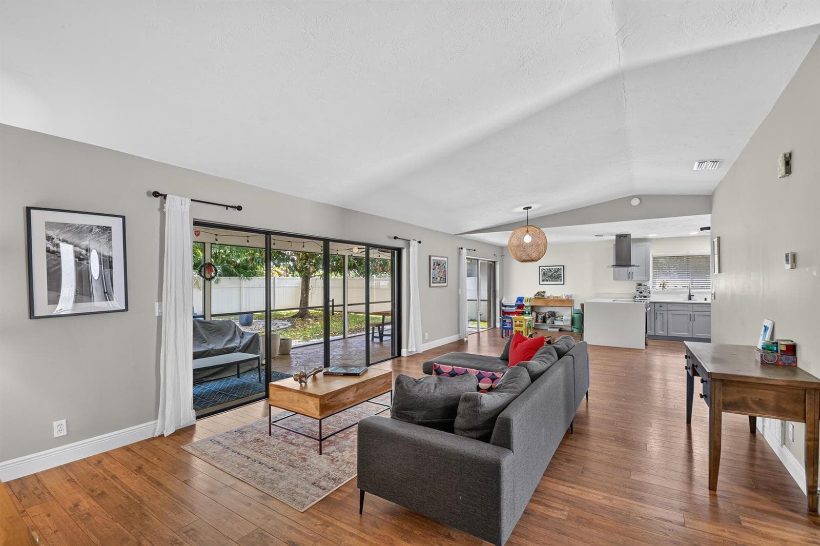2606 SW 23rd Cranbrook Drive, Boynton Beach, FL 33436 photo 5