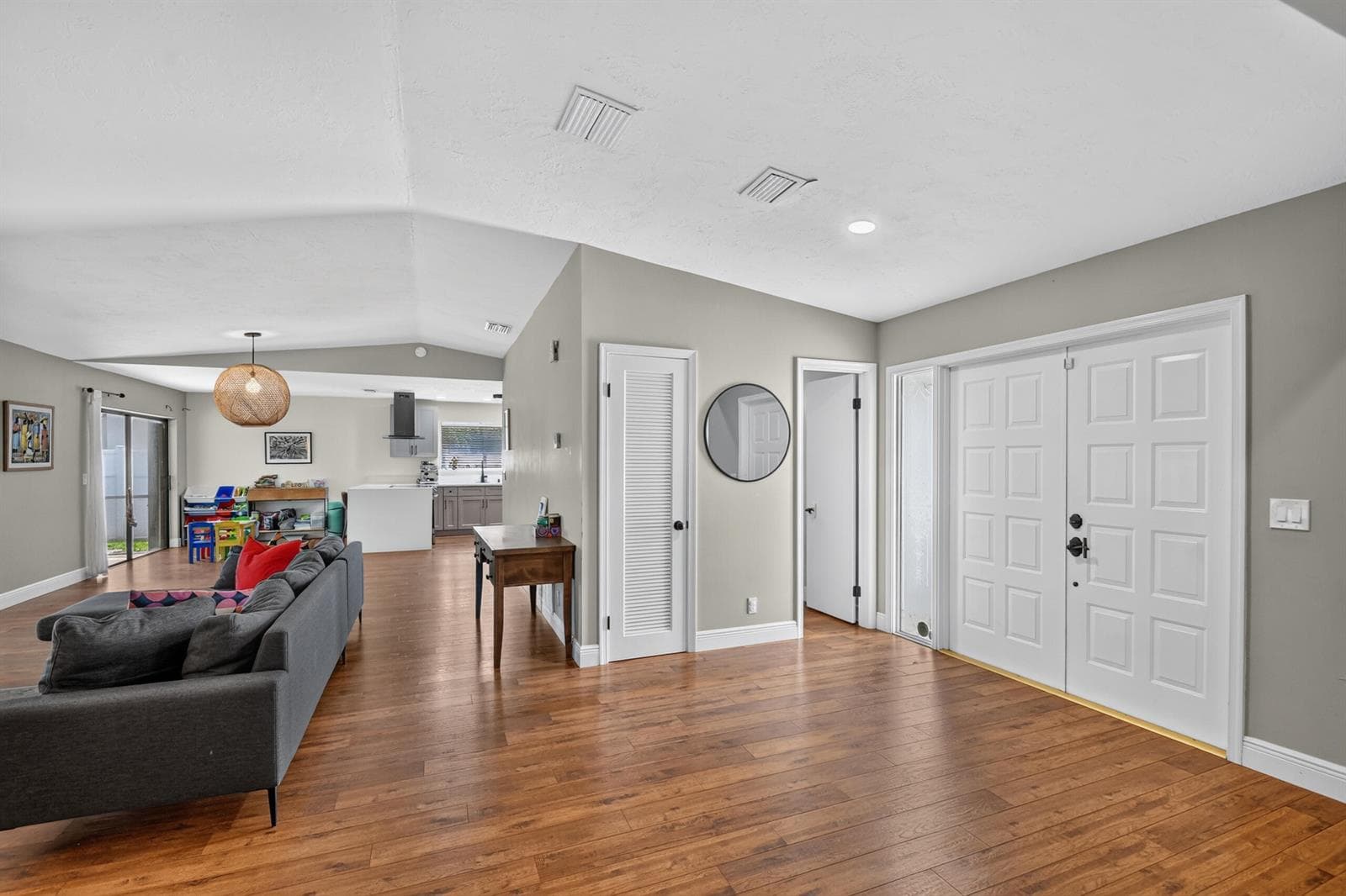 2606 SW 23rd Cranbrook Drive, Boynton Beach, FL 33436 photo 4