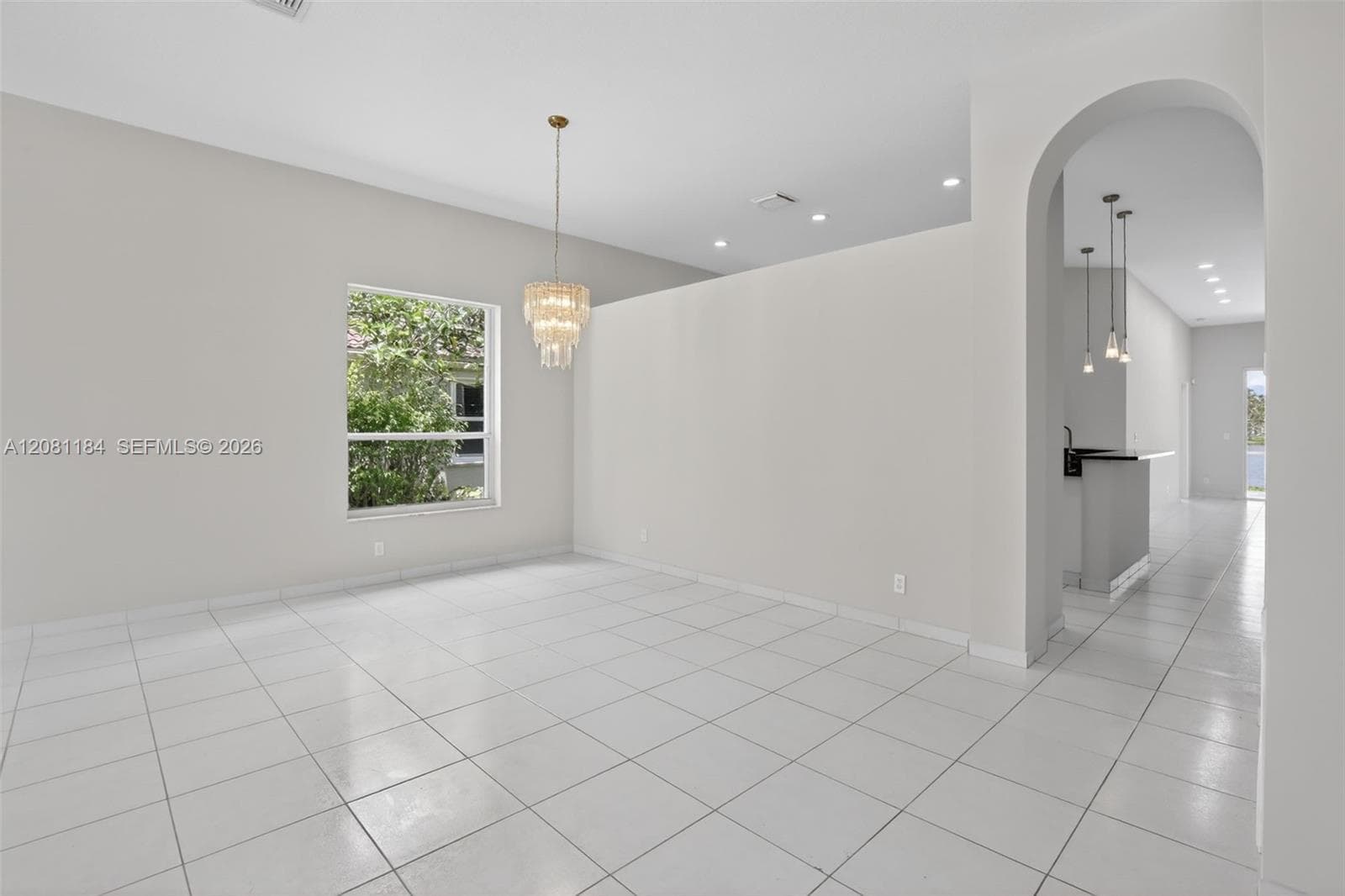 13171 NW 19th St, Pembroke Pines, FL 33028 photo 2
