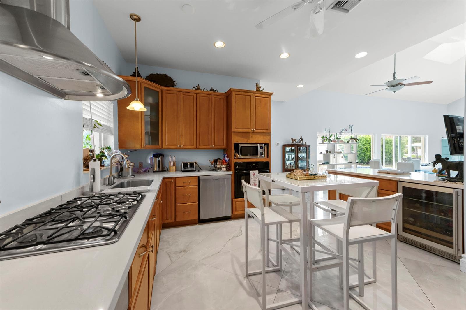 1516 SE 10TH Street, Deerfield Beach, FL 33441 photo 11