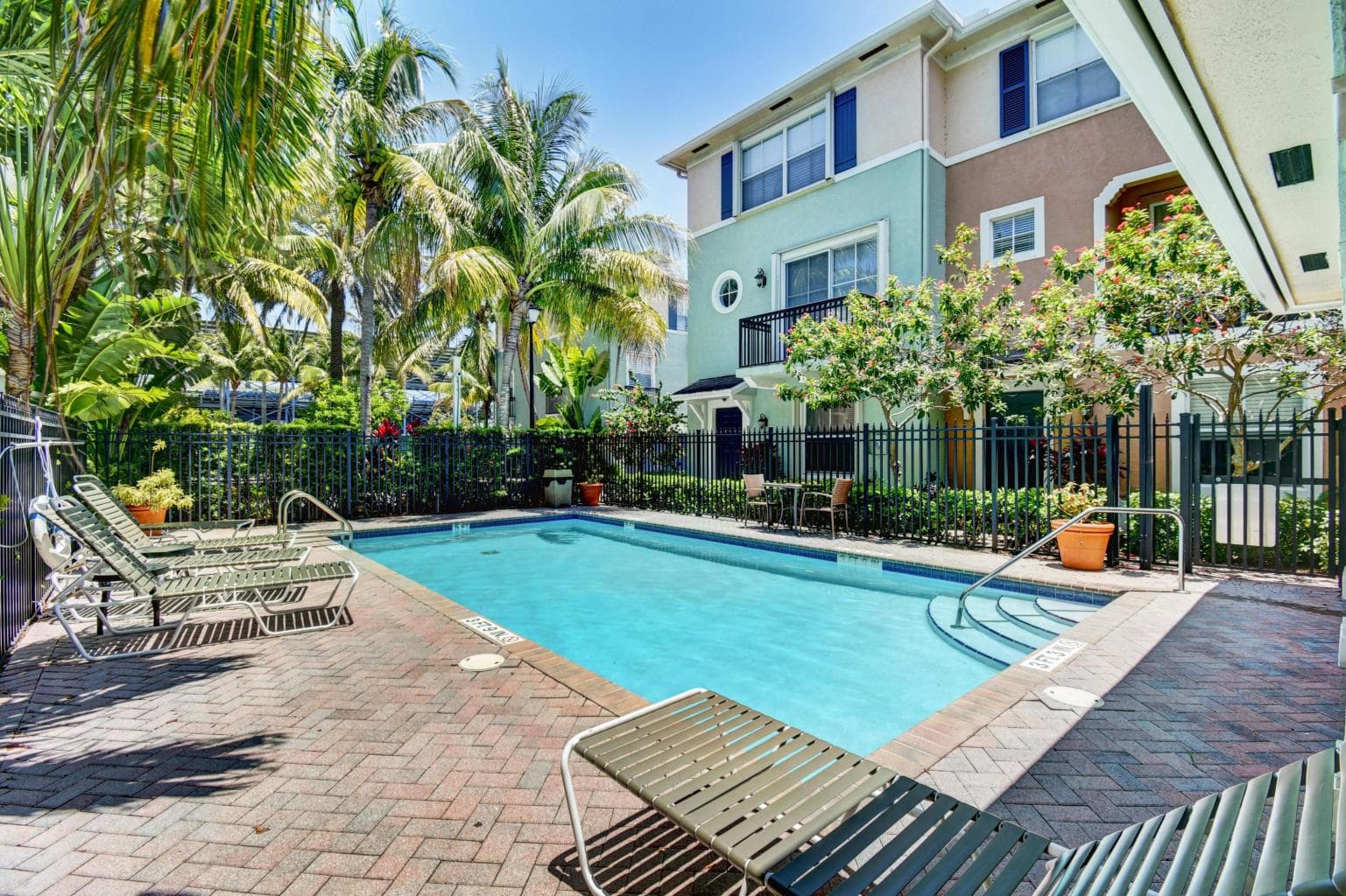 306 NW 1st Street # 306, Delray Beach, FL 33444 photo 2