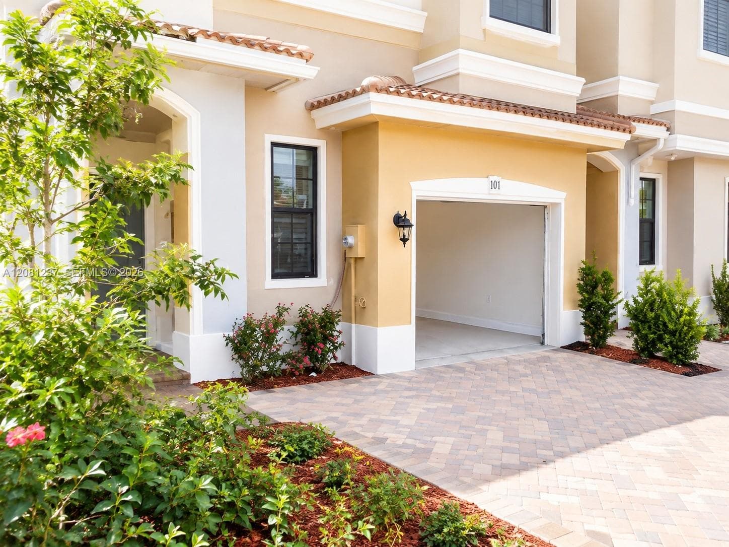 103 Gramercy Square Dr, Delray Beach, FL 33484 photo 2