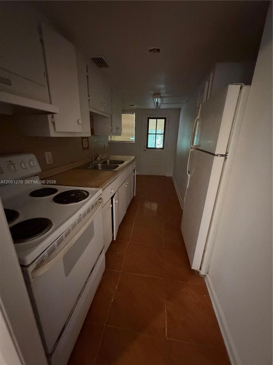 9614 NW 5th Ave # 505w, Miami, FL 33150 photo 7