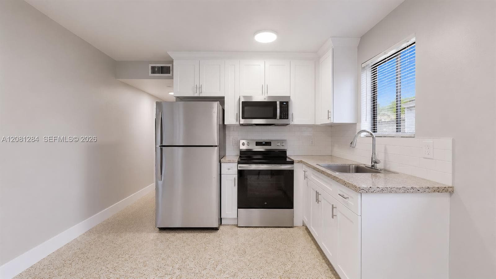101 W 11th St # 5, Hialeah, FL 33010 photo 13