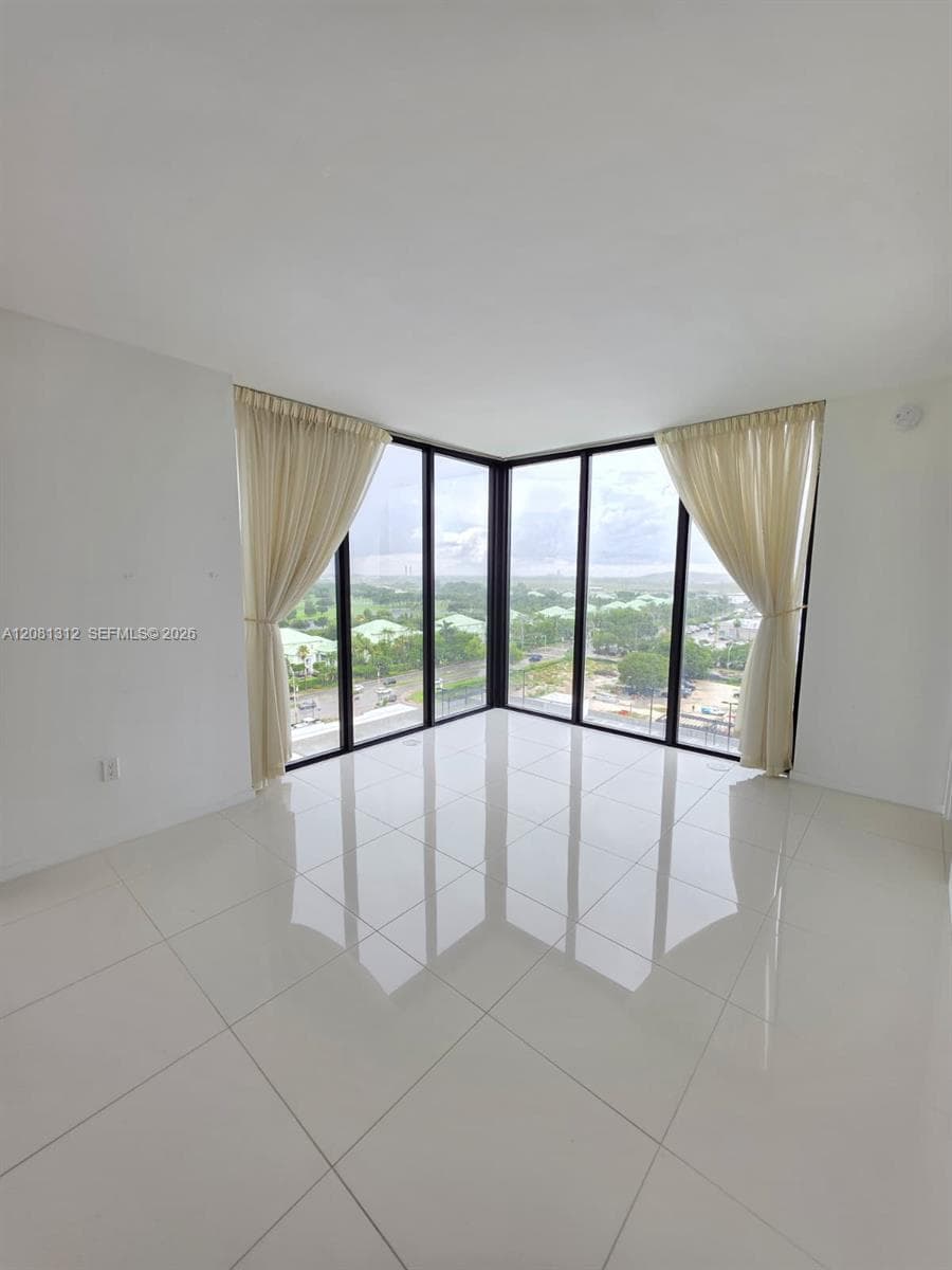 5300 Paseo Blvd # 1014, Doral, FL 33166 photo 6