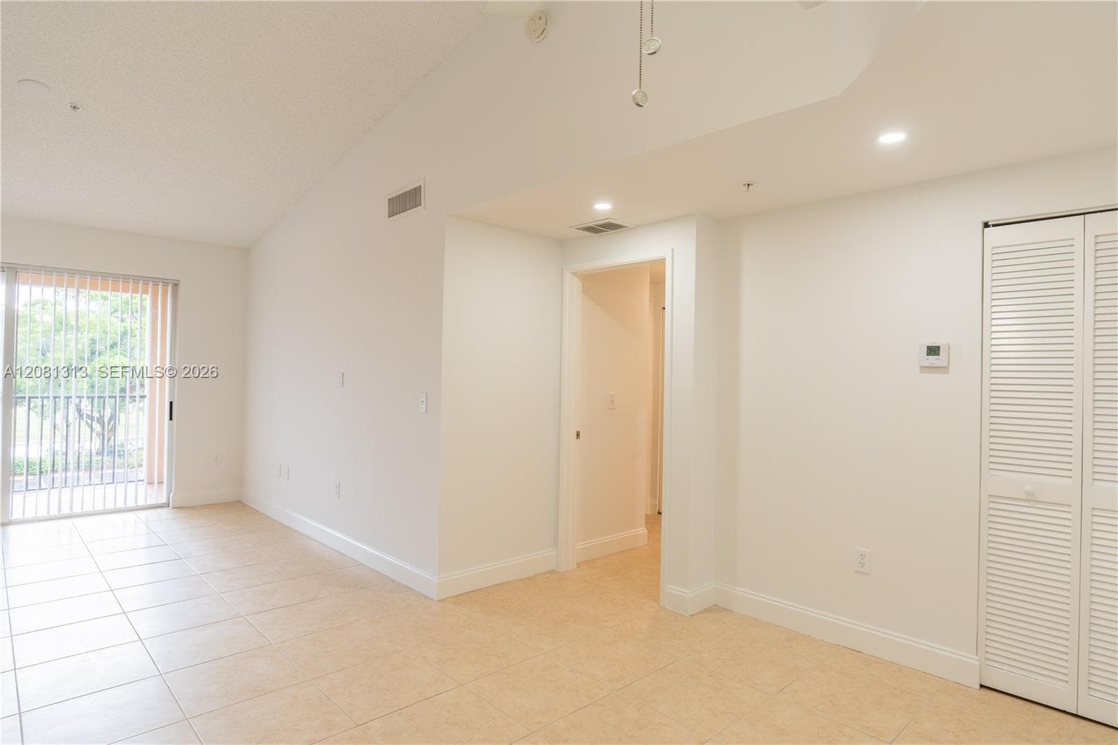7920 N Nob Hill Rd # 305, Tamarac, FL 33321 photo 4