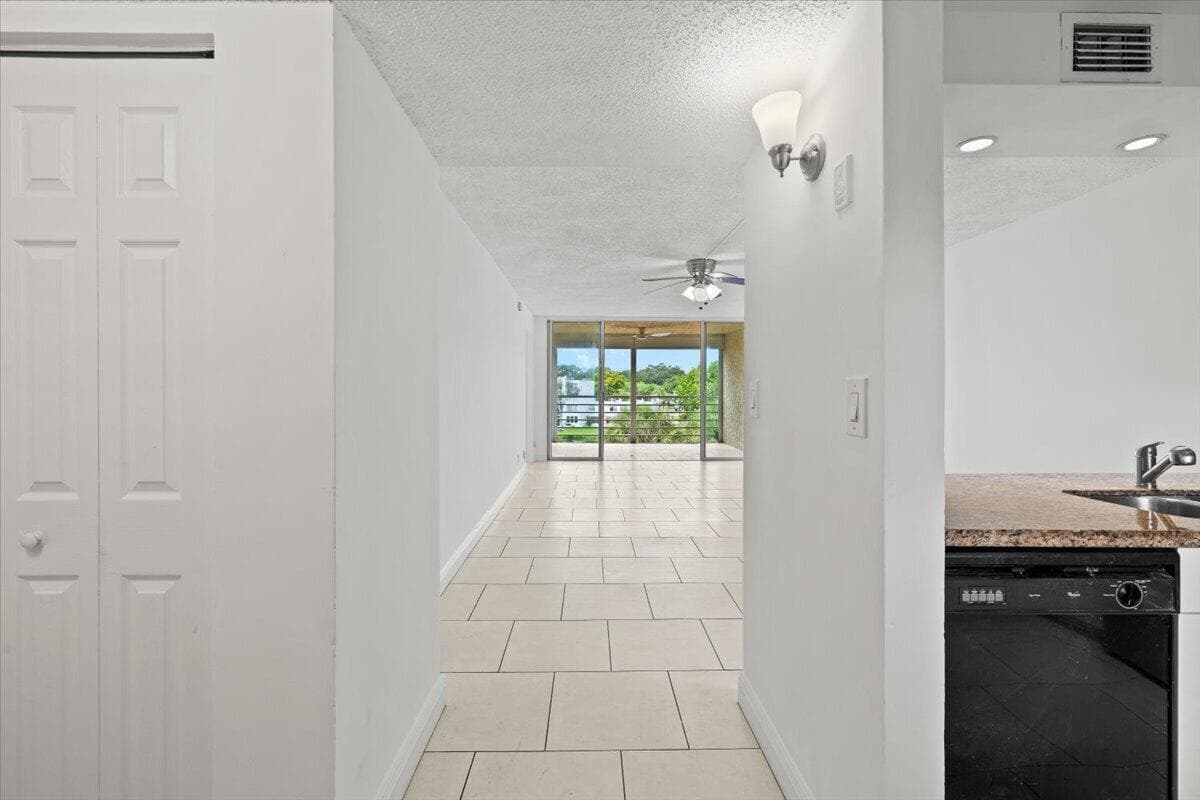 1831 Sabal Palm Drive # 403, Davie, FL 33324 photo 4