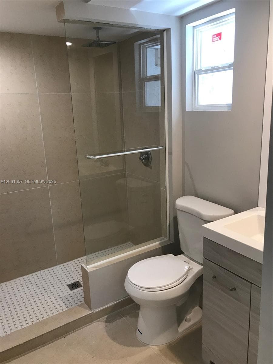 821 SW 29th Ct, Miami, FL 33135 photo 9