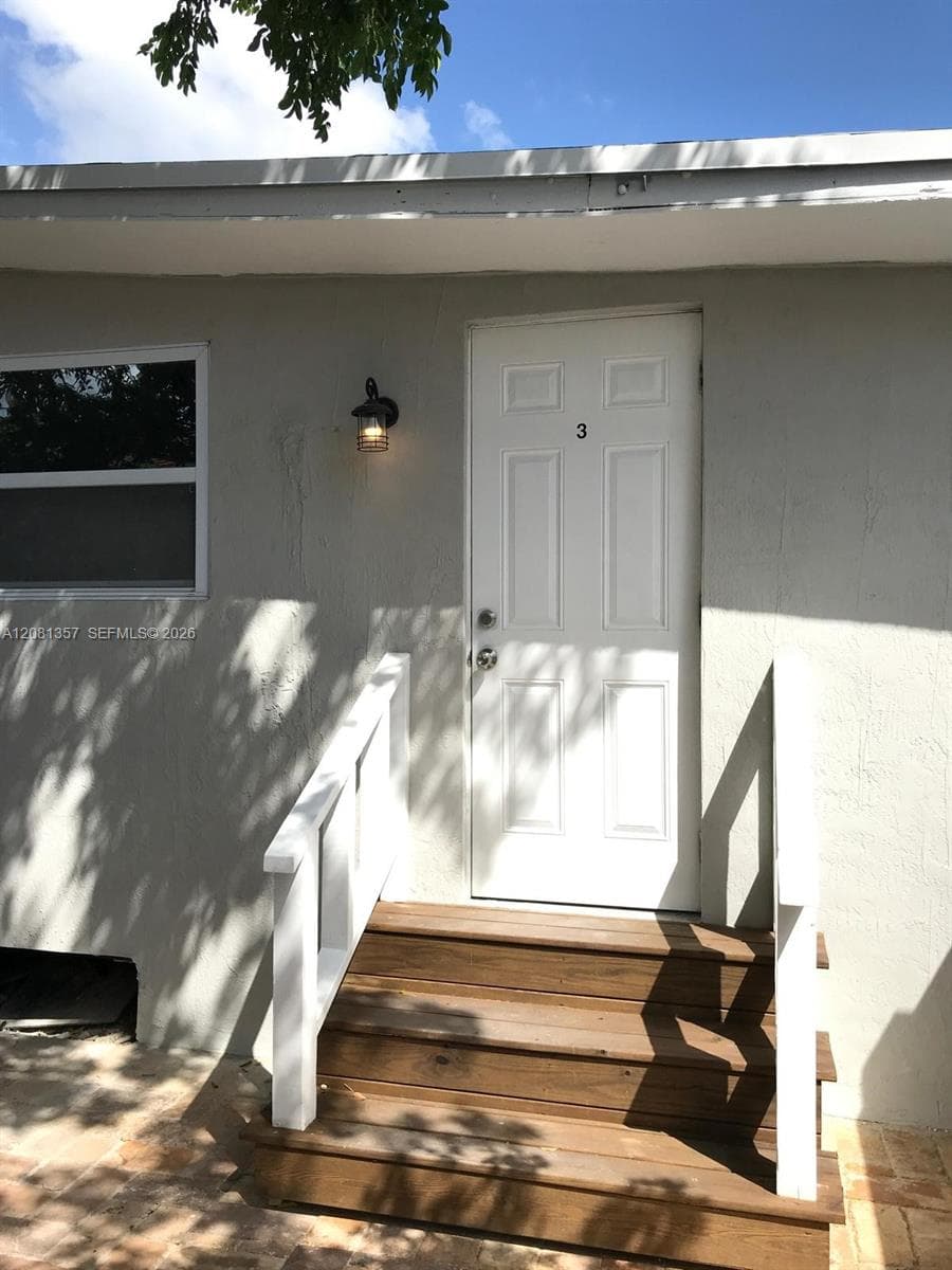 821 SW 29th Ct, Miami, FL 33135 photo 10