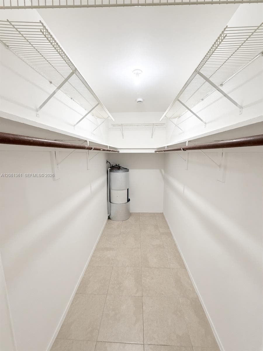 315 NW 32nd St # 315, Oakland Park, FL 33309 photo 5