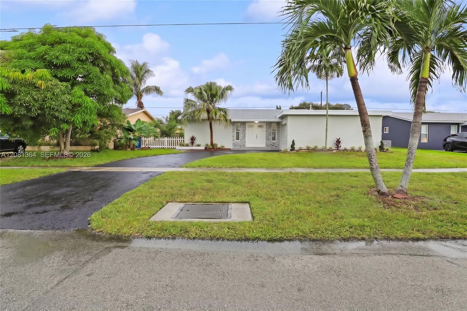 11940 NW 29th Mnr, Sunrise, FL 33323 photo 3