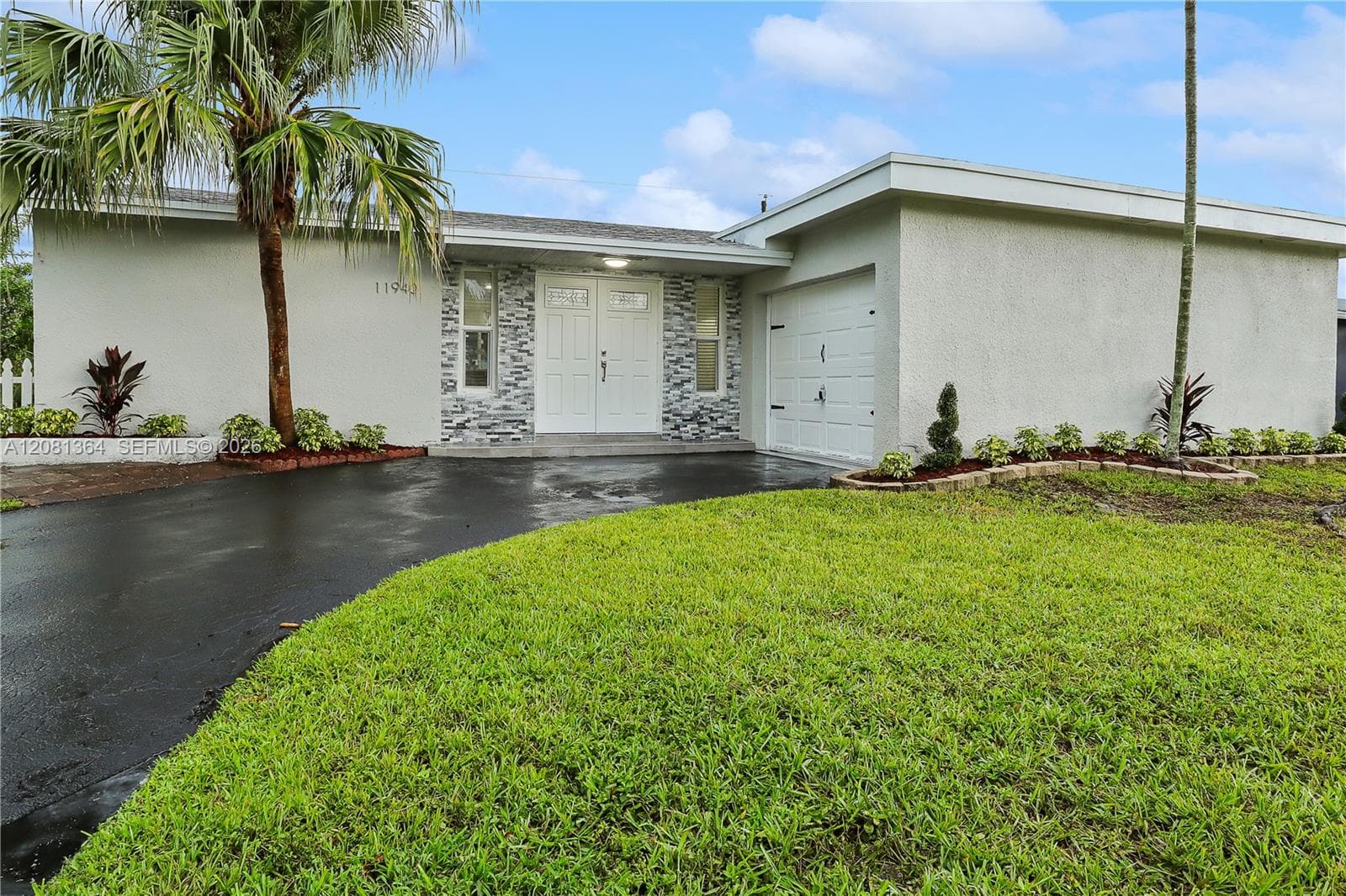 11940 NW 29th Mnr, Sunrise, FL 33323 photo 5