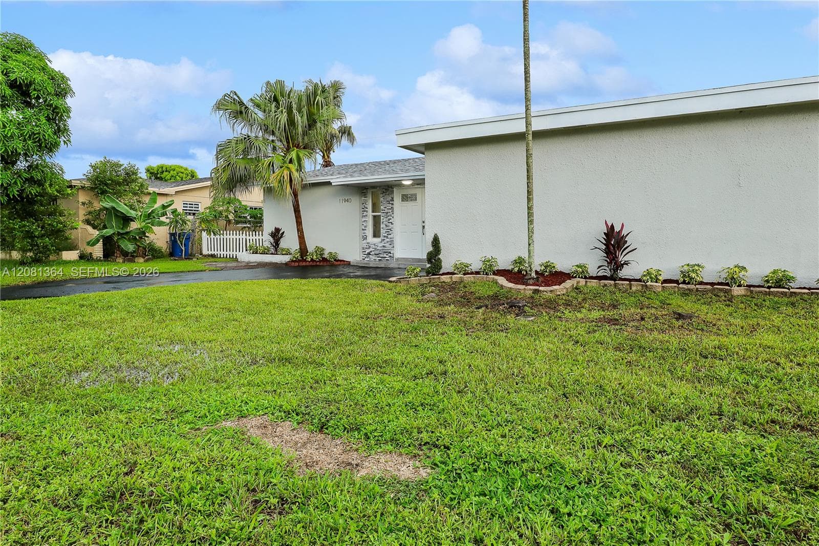 11940 NW 29th Mnr, Sunrise, FL 33323 photo 4