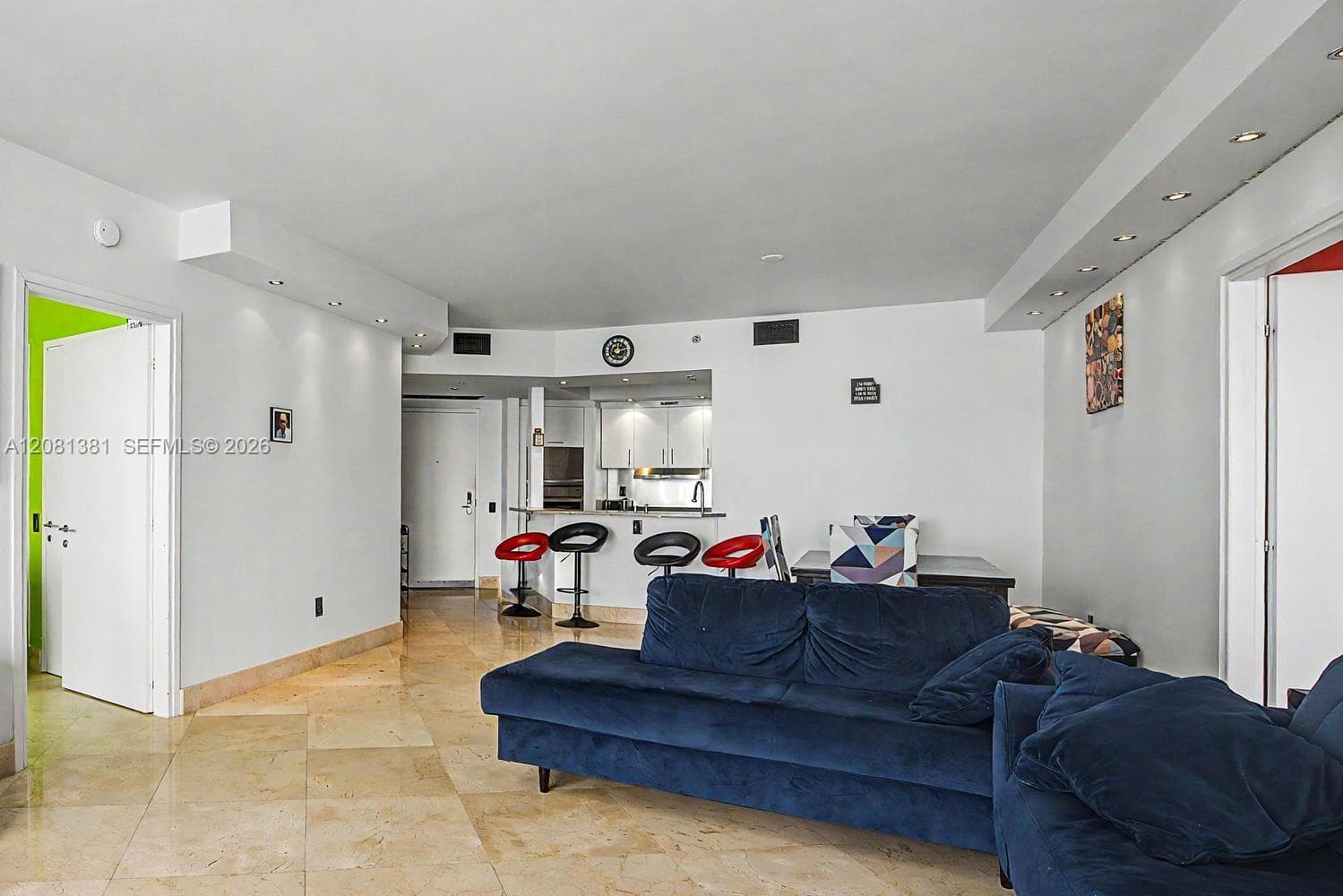 450 Alton Rd # 2406, Miami Beach, FL 33139 photo 2