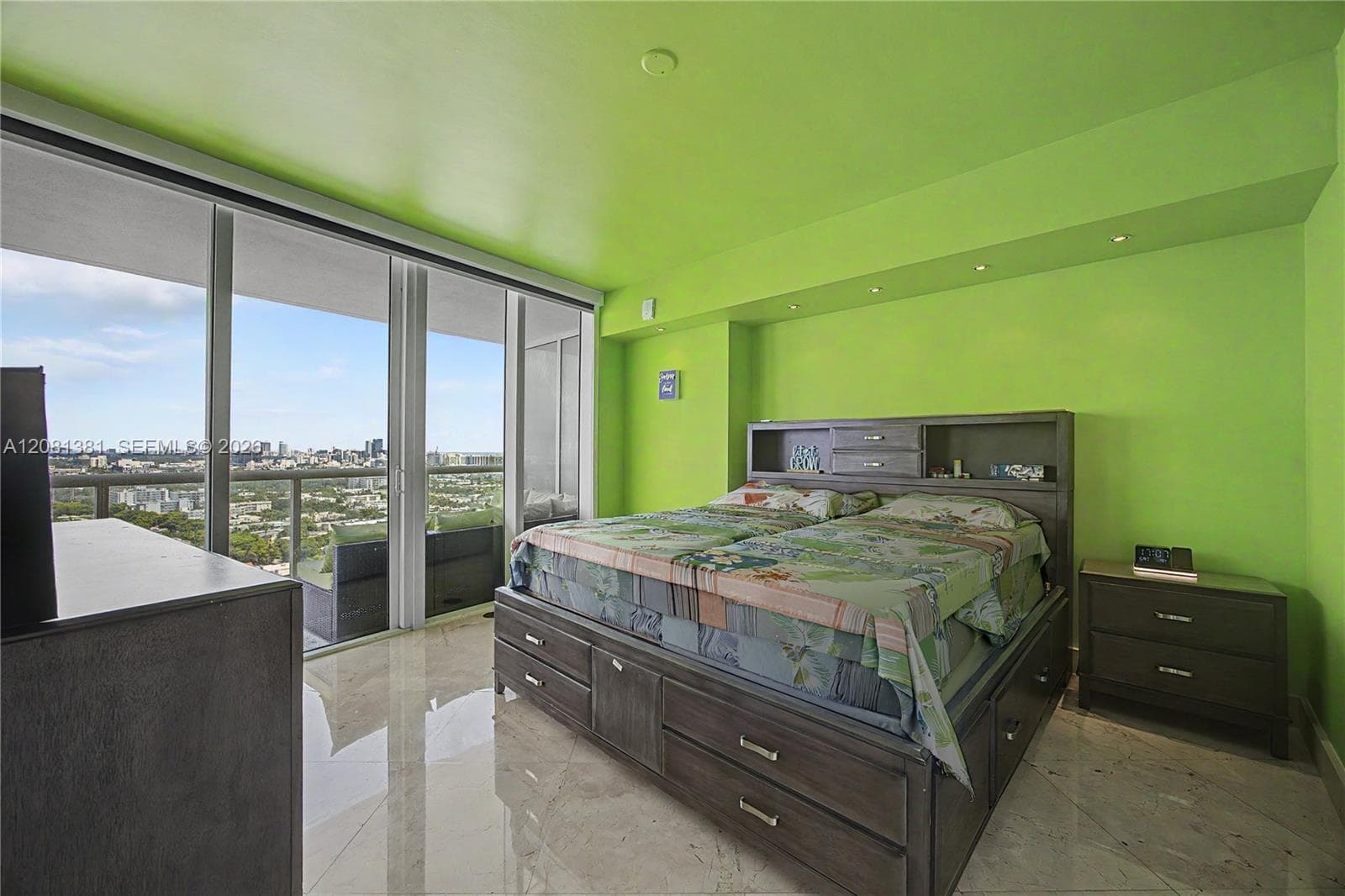 450 Alton Rd # 2406, Miami Beach, FL 33139 photo 12