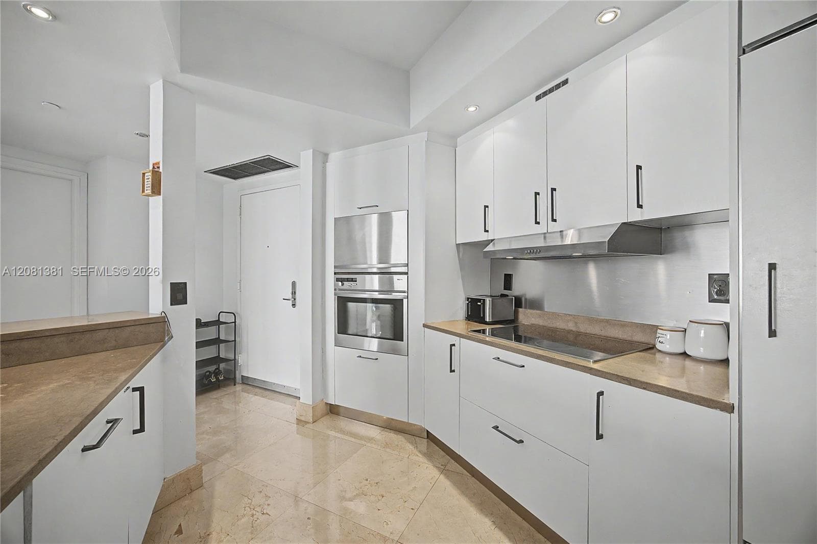 450 Alton Rd # 2406, Miami Beach, FL 33139 photo 5