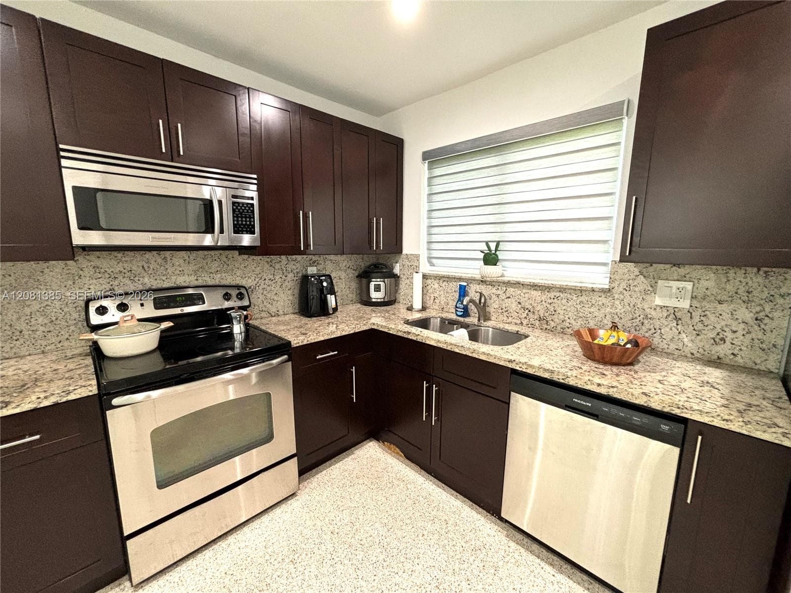 30 NE 125th St, North Miami, FL 33161 photo 10