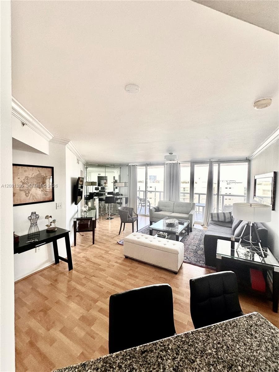 6301 Collins Ave # 806, Miami Beach, FL 33141