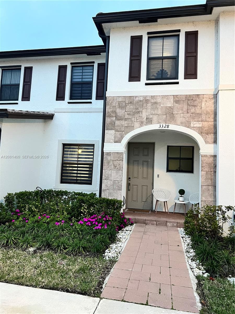 3328 W 114th Ter # 3328, Hialeah, FL 33018 photo 2