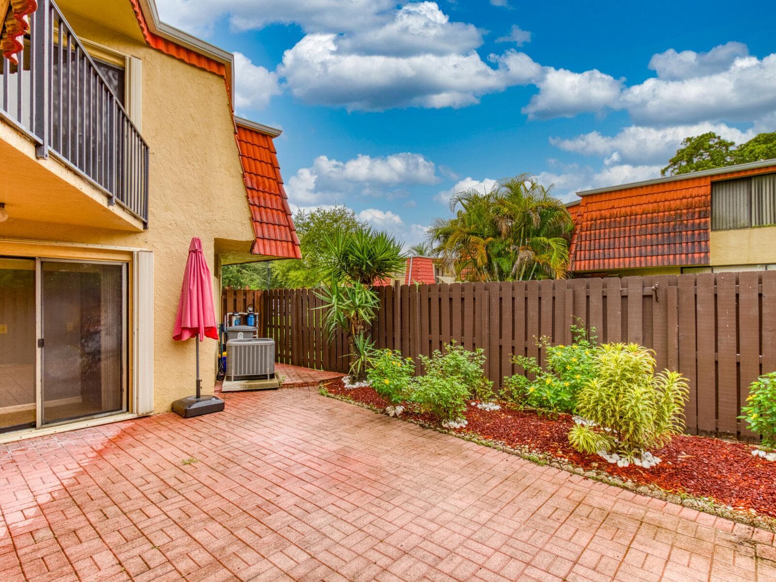 23078 Oxford Place # Apt D, Boca Raton, FL 33433 photo 2