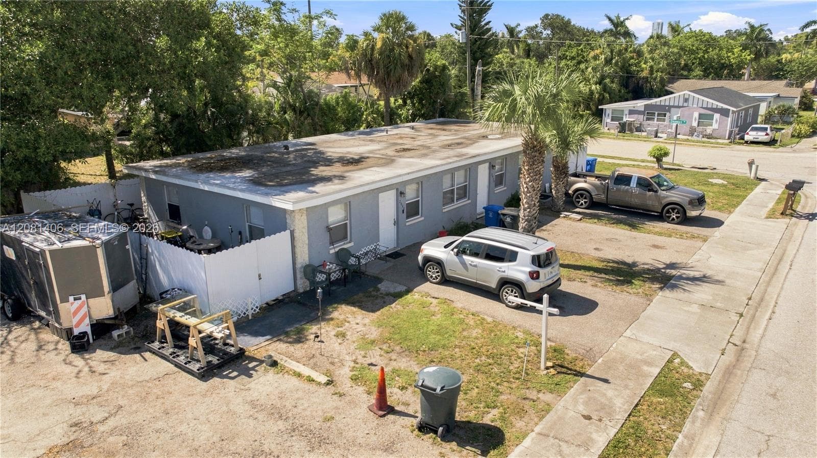 2031-2040 Wright, Fort Myers, FL 33916 photo 2