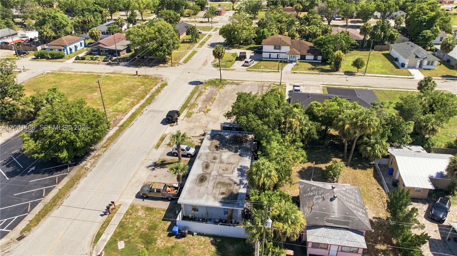 2031-2040 Wright, Fort Myers, FL 33916 photo 6
