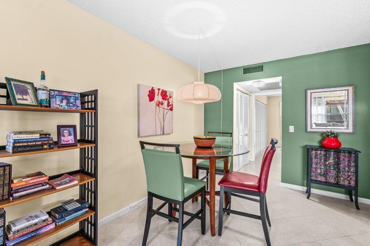 68 Suffolk B # 680, Boca Raton, FL 33434 photo 9