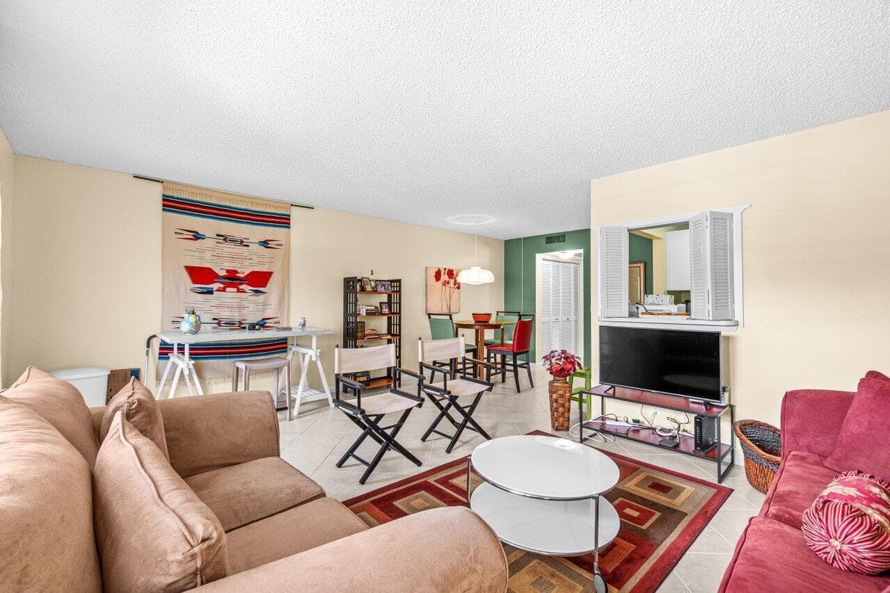 68 Suffolk B # 680, Boca Raton, FL 33434 photo 8