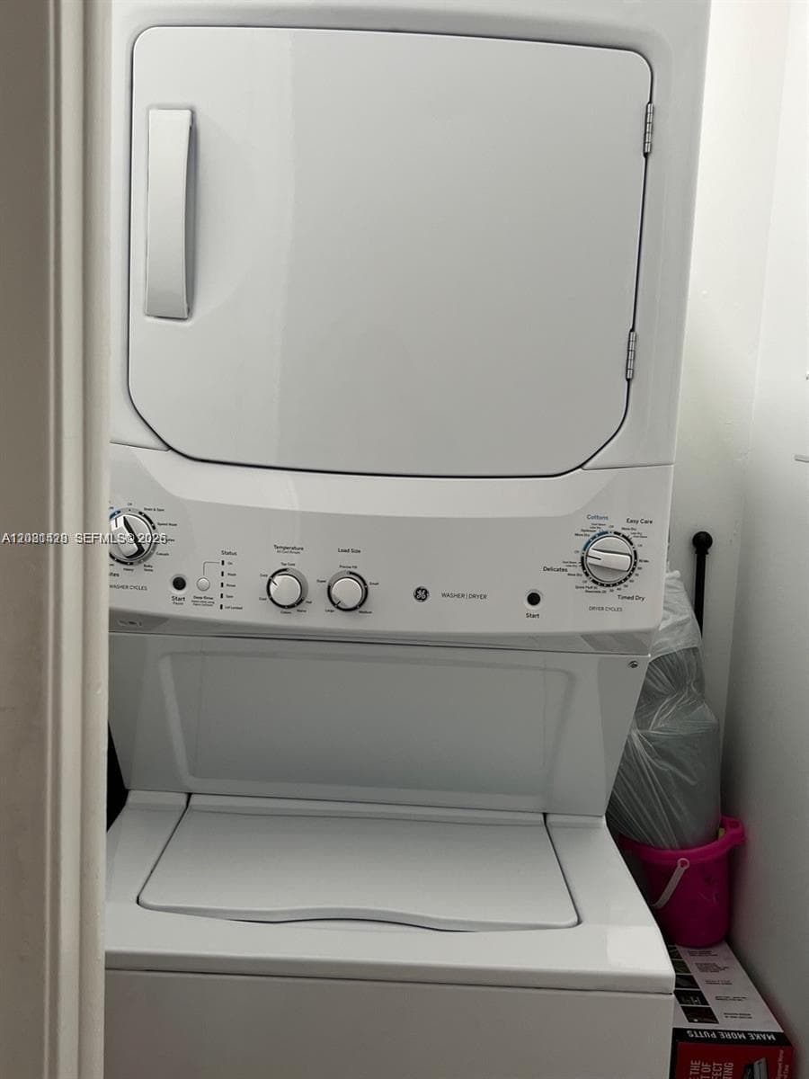 9711 Fontainebleau Blvd # D103, Miami, FL 33172 photo 5