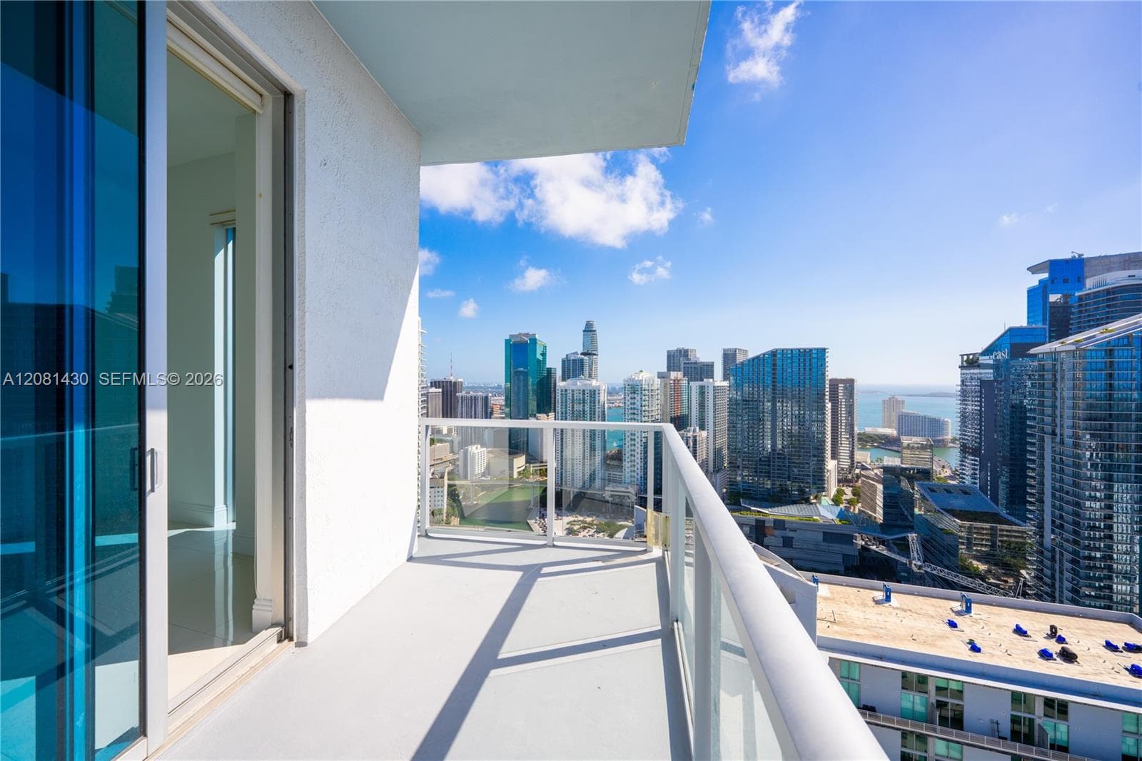 185 SW 7th St # 4412, Miami, FL 33130 photo 11
