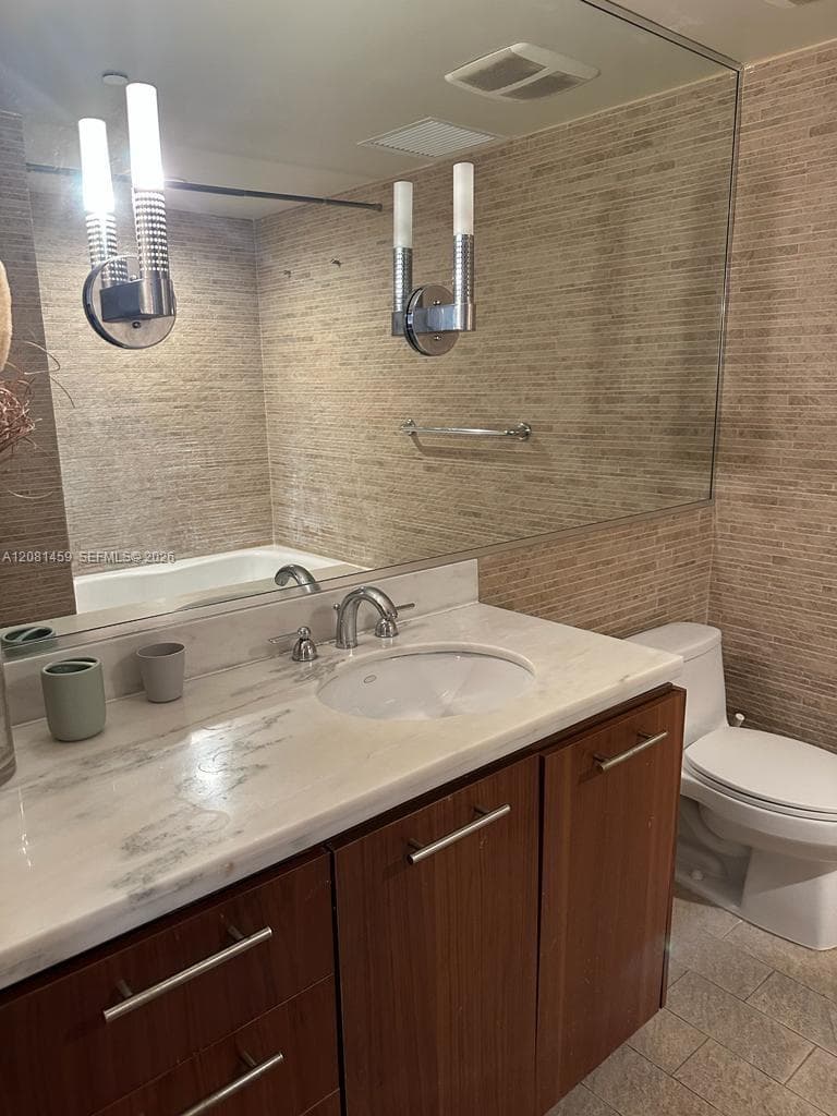 50 Biscayne Blvd # 903, Miami, FL 33132 photo 5