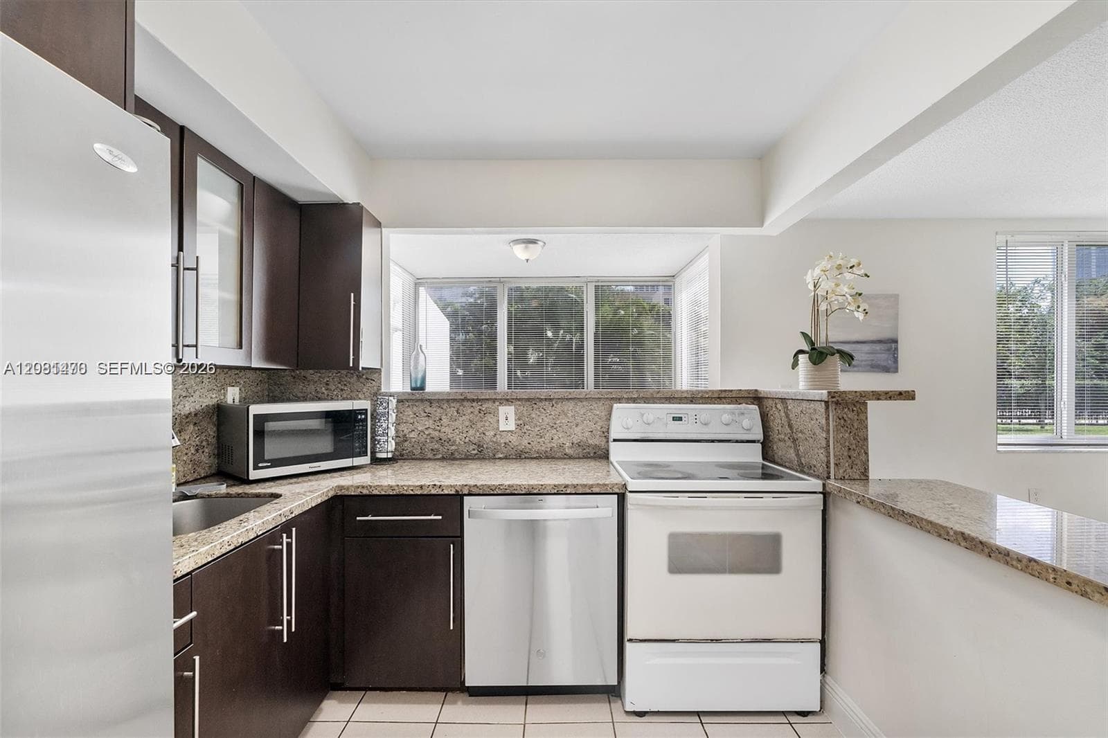 250 180th Dr # 158, Sunny Isles Beach, FL 33160 photo 2