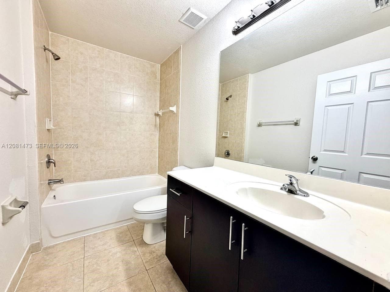 3429 W 80th St # 201, Hialeah, FL 33018 photo 12