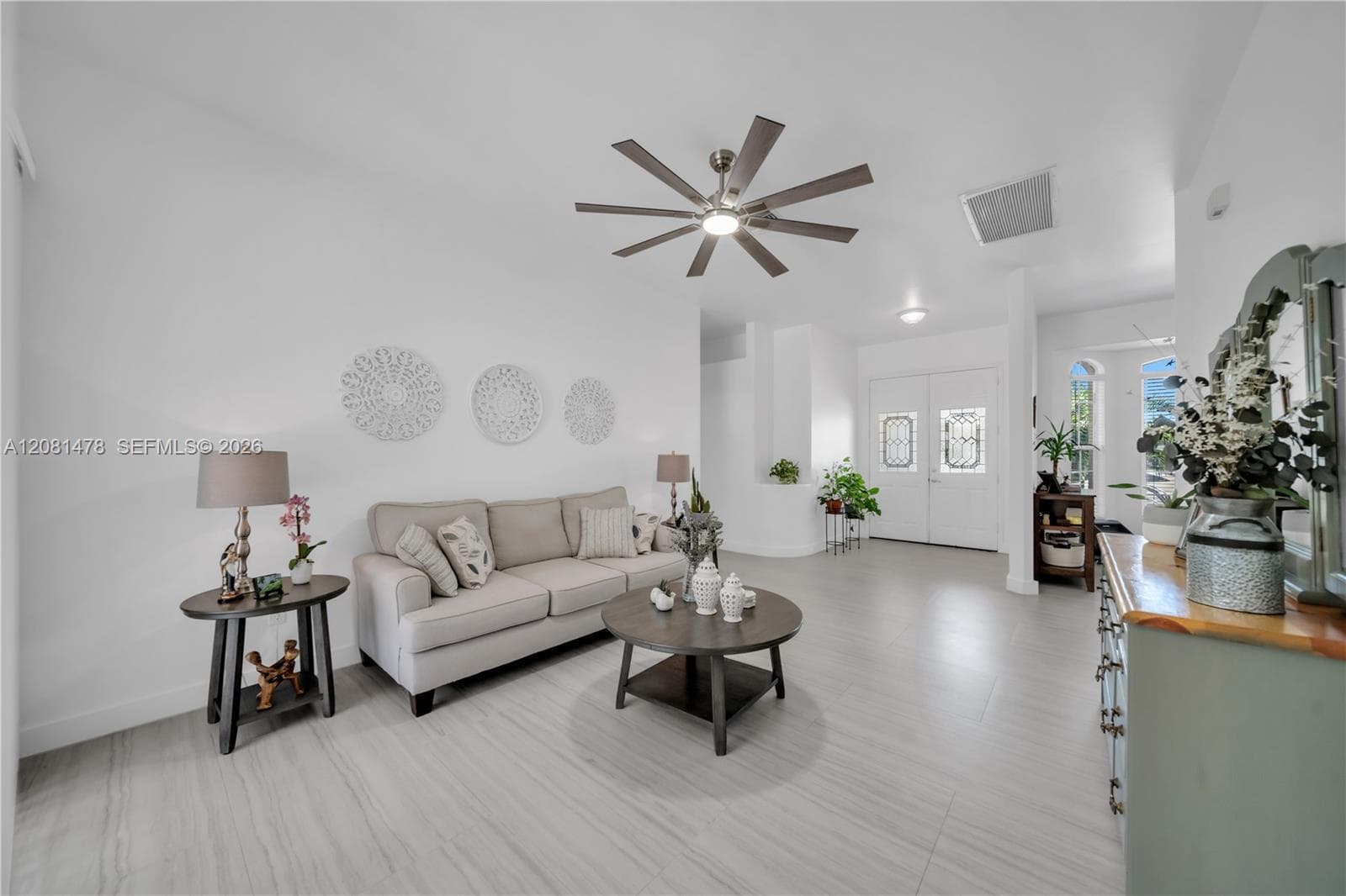 11142 Lakeland Cir, Other City - In The State Of Florida, FL 33913 photo 9