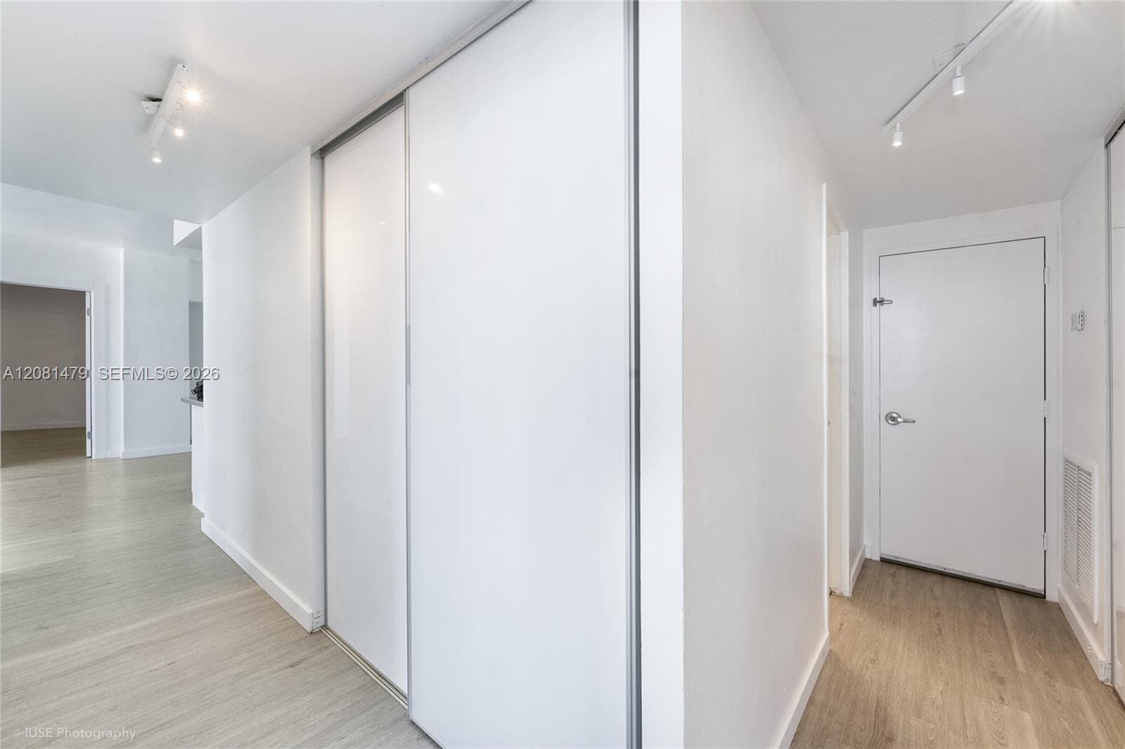 7441 Wayne Ave # 14G, Miami Beach, FL 33141 photo 7