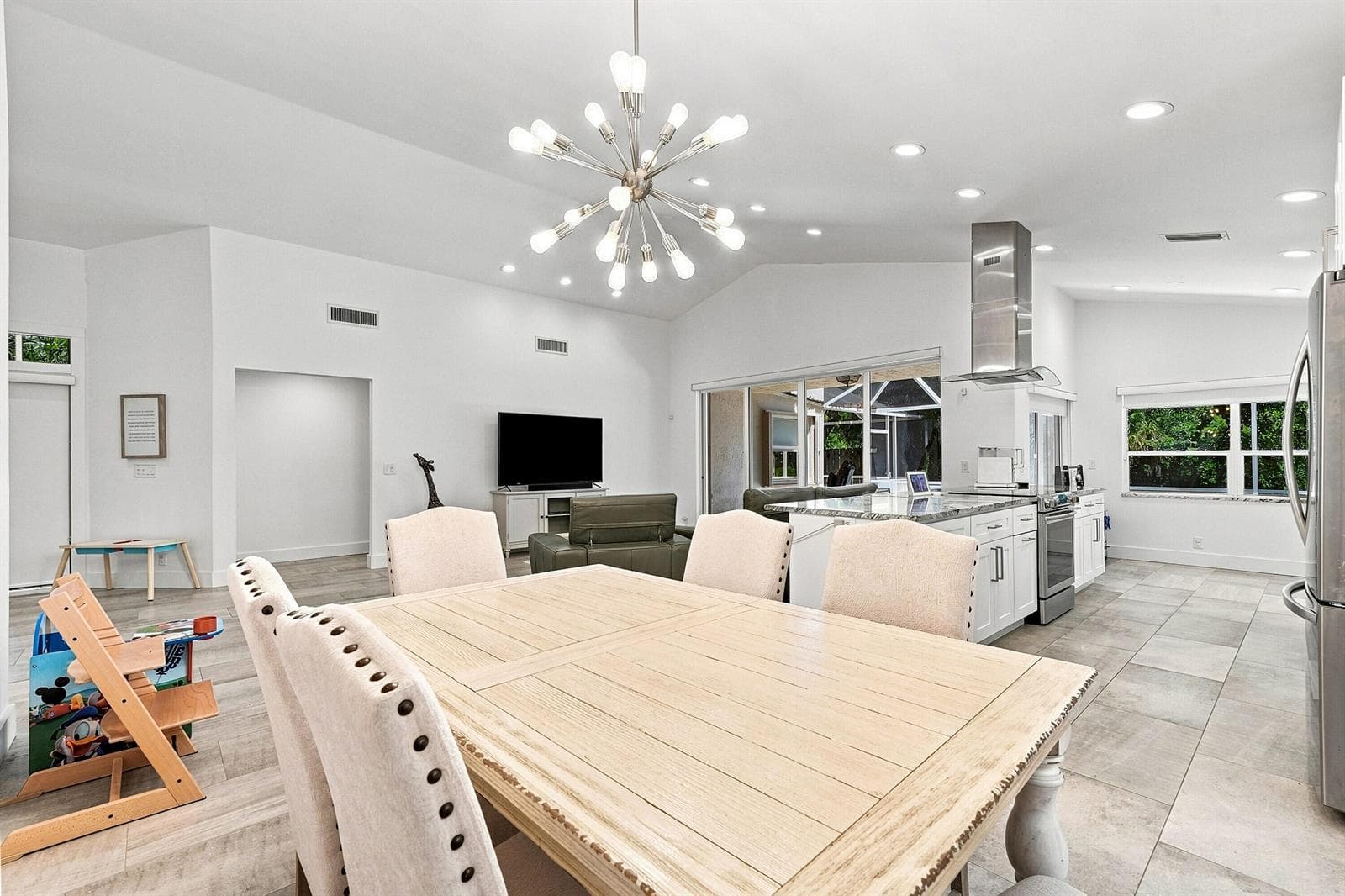 1031 NW 108TH Avenue, Plantation, FL 33322 photo 10