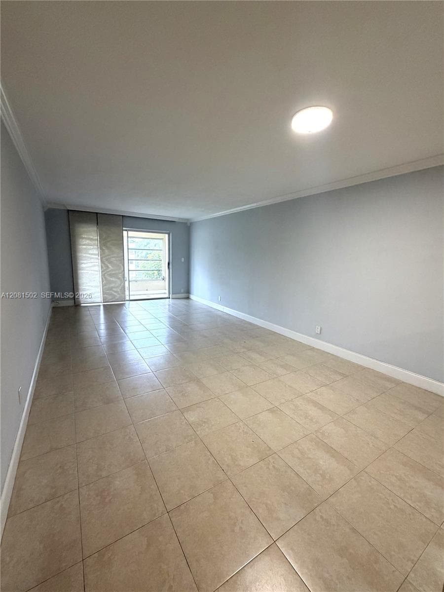 1751 NW 75th Ave # 310, Plantation, FL 33313 photo 3