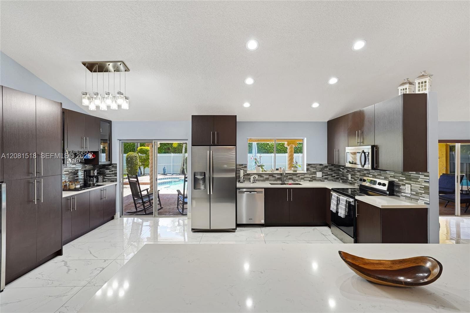 729 NW 161st Ave, Pembroke Pines, FL 33028 photo 2