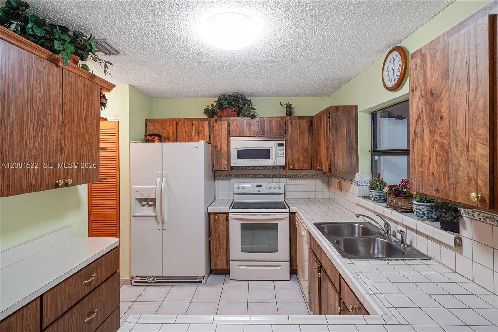 12611 SW 9th Ter # B, Miami, FL 33184 photo 9