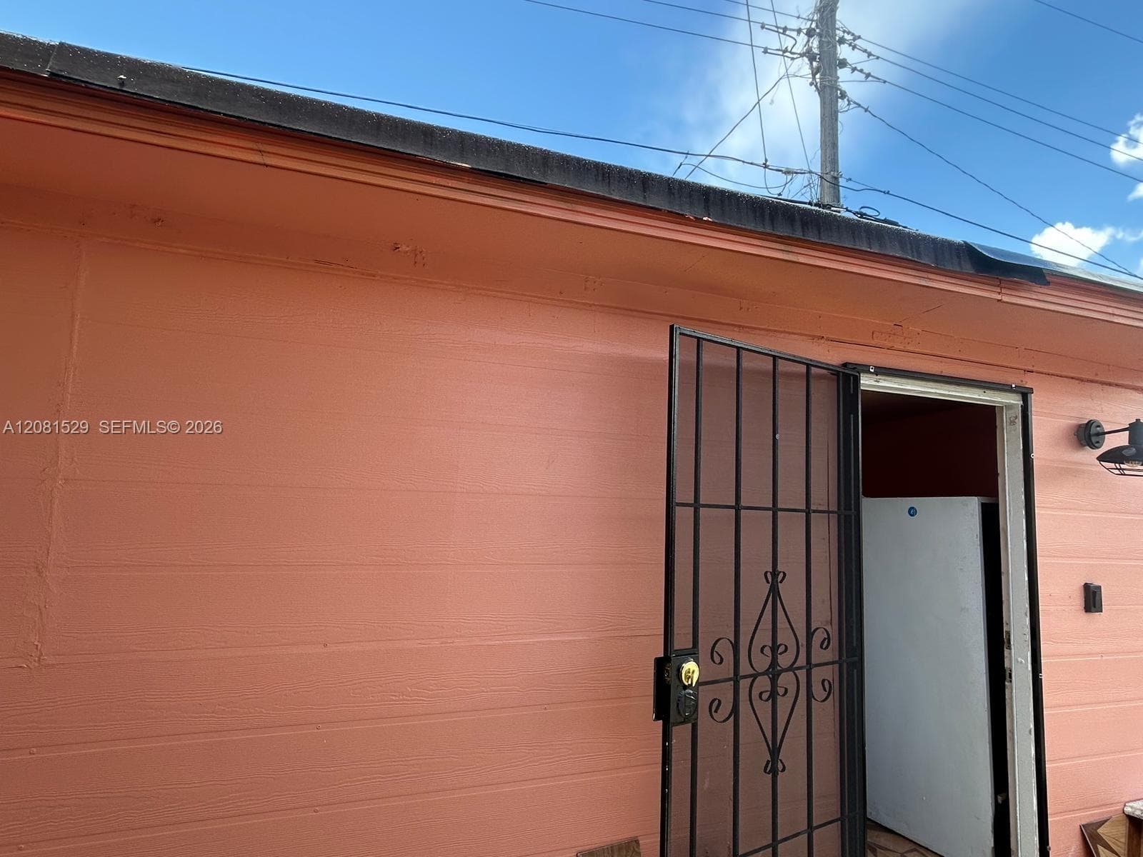 115 NW 193rd St # 2, Miami Gardens, FL 33169