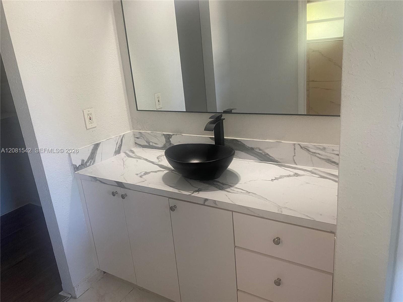 412 NW 33rd St # 0, Miami, FL 33127 photo 4