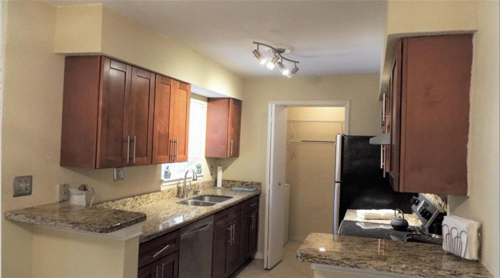 833 RIVERSIDE Drive # 824, Coral Springs, FL 33071 photo 7