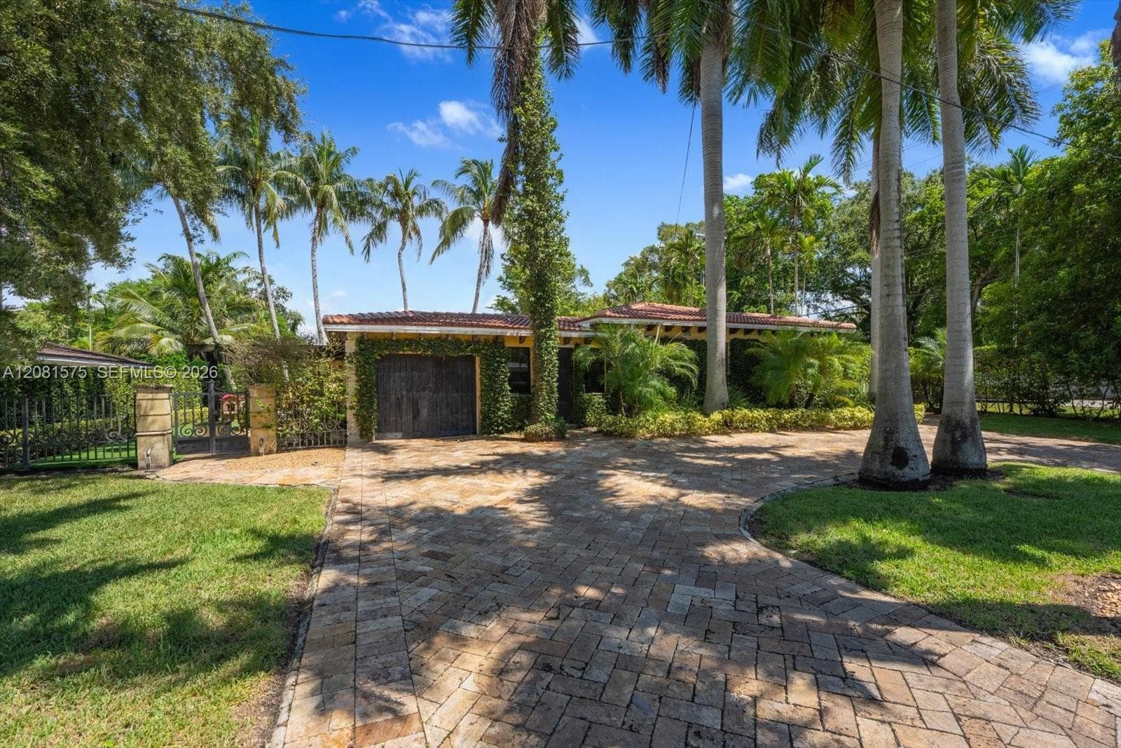 9204 NE 10th Ave, Miami Shores, FL 33138