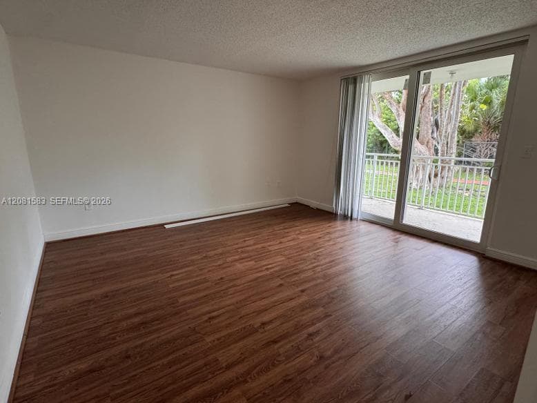 6960 NW 186th St # 2-131, Hialeah, FL 33015 photo 5