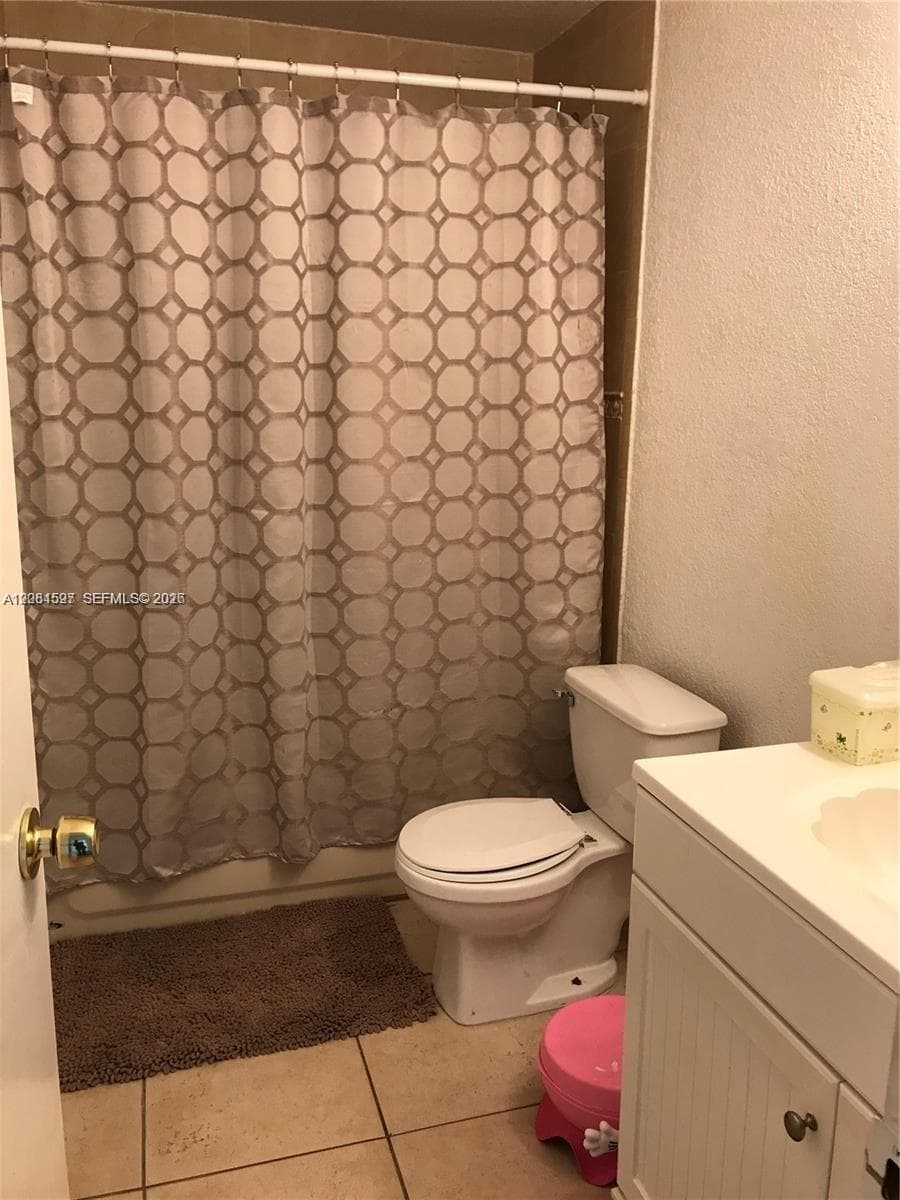 10090 NW 80th Ct # 1561, Hialeah Gardens, FL 33016 photo 8