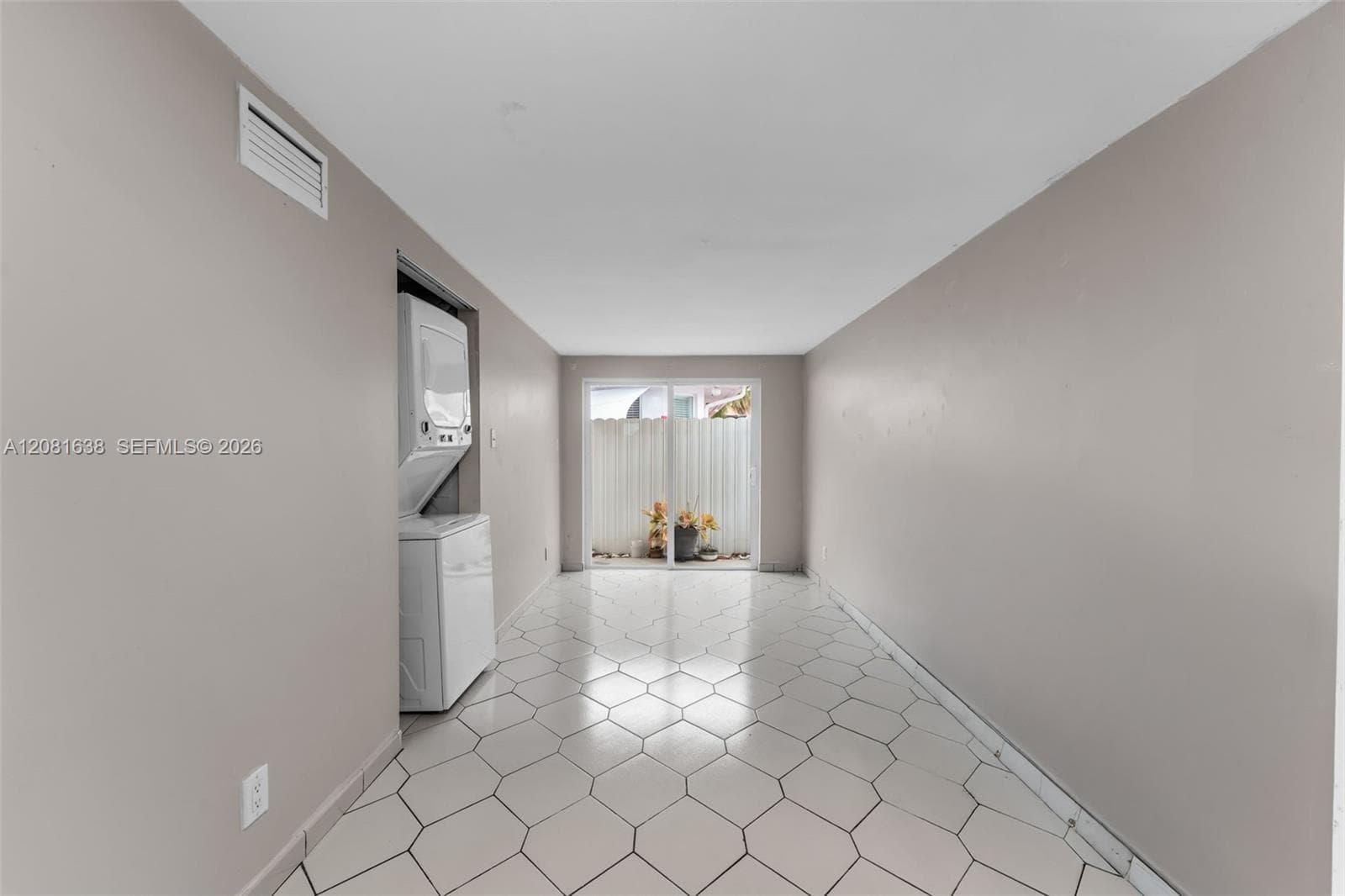 2018 SW 103rd Ct, Miami, FL 33165 photo 8