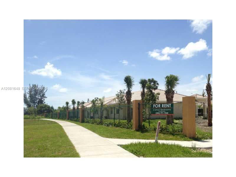 13276 OLD BISCAYNE BLVD # 305, Homestead, FL 33033 photo 2