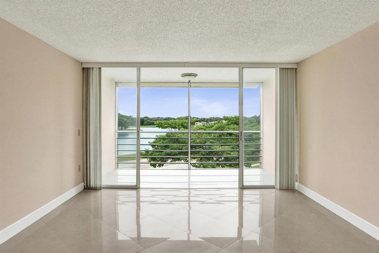 9480 Tangerine Place # 402, Davie, FL 33324 photo 9