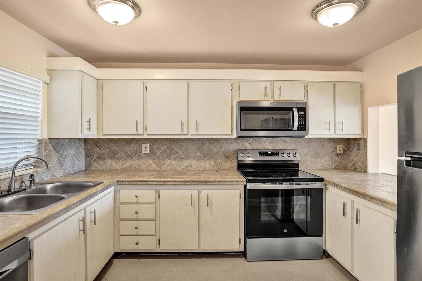 9480 Tangerine Place # 402, Davie, FL 33324 photo 4