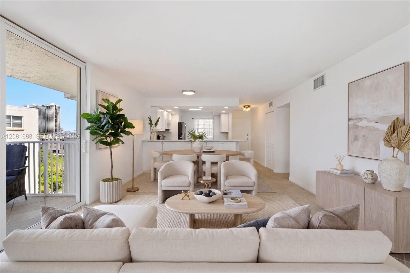 4000 NE 169th St # 607, North Miami Beach, FL 33160 photo 7